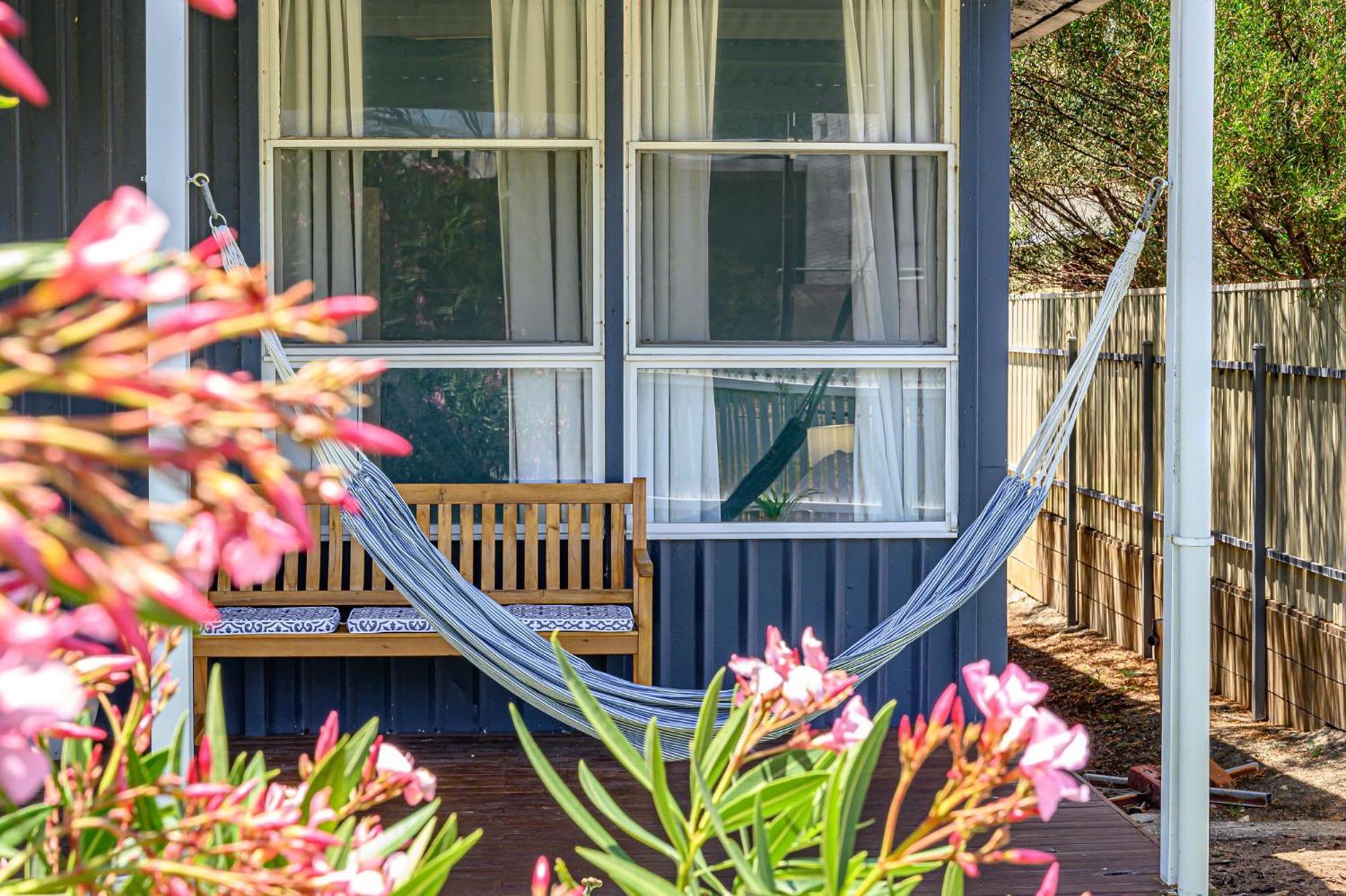 Lil Blue Surf Shack Family And Pet Friendly Villa Goolwa South Exterior photo