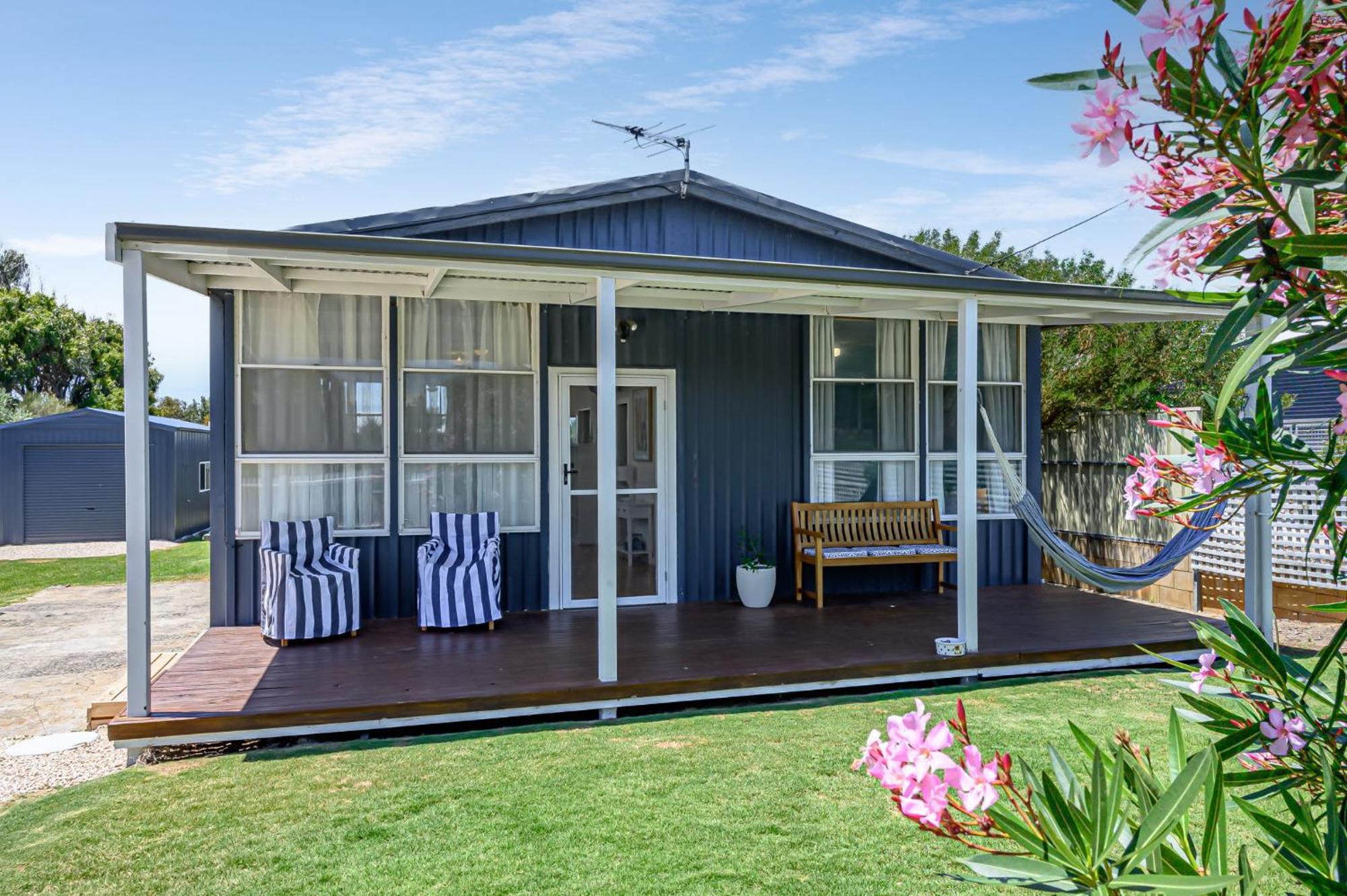 Lil Blue Surf Shack Family And Pet Friendly Villa Goolwa South Exterior photo